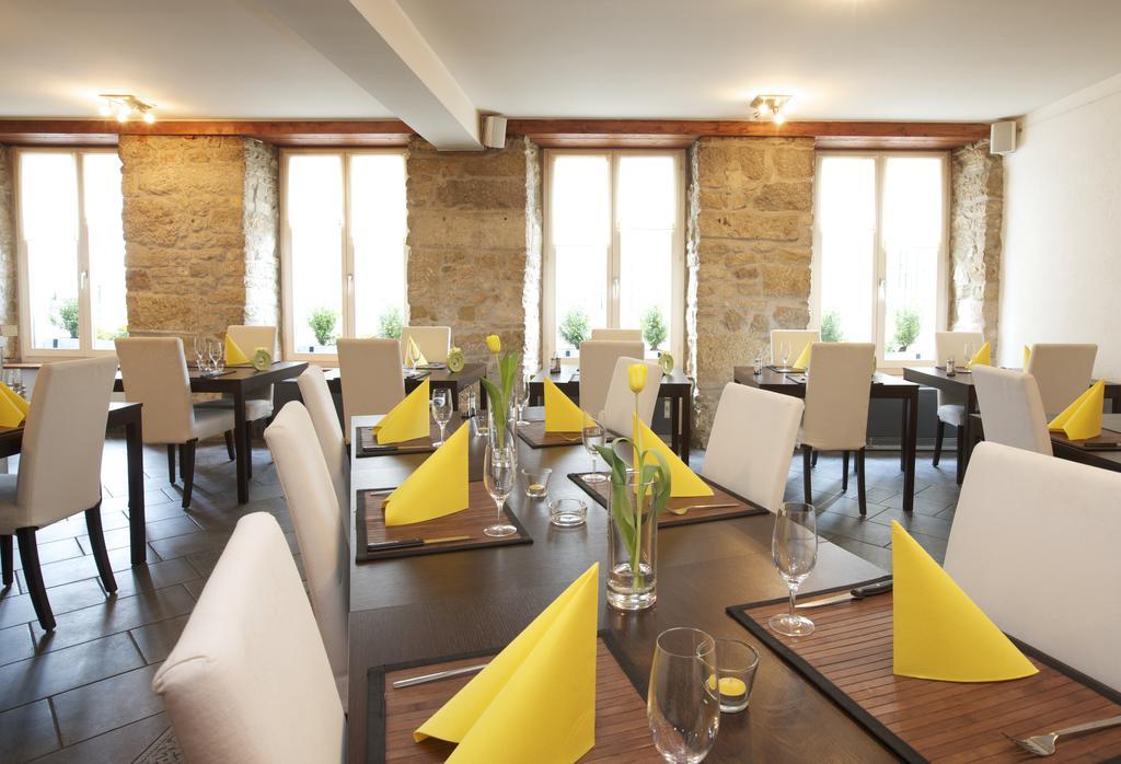 Hotel-Restaurant Le Lion D'Or Porrentruy Eksteriør billede